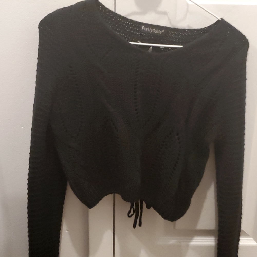 Women's cropped black sweater size xs
